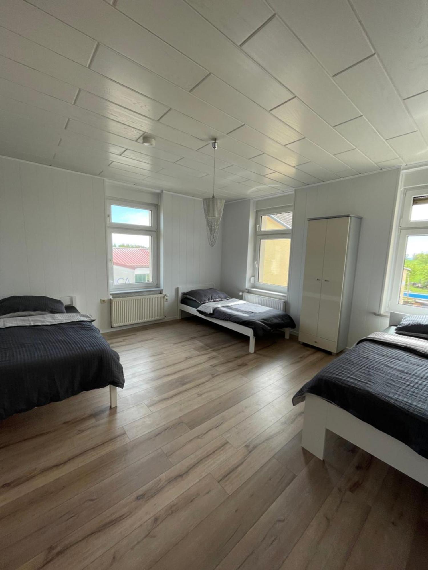 Gastfreund Apartment Гера Екстериор снимка